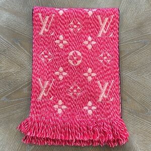 Authentic Louis Vuitton Logomania Scarf